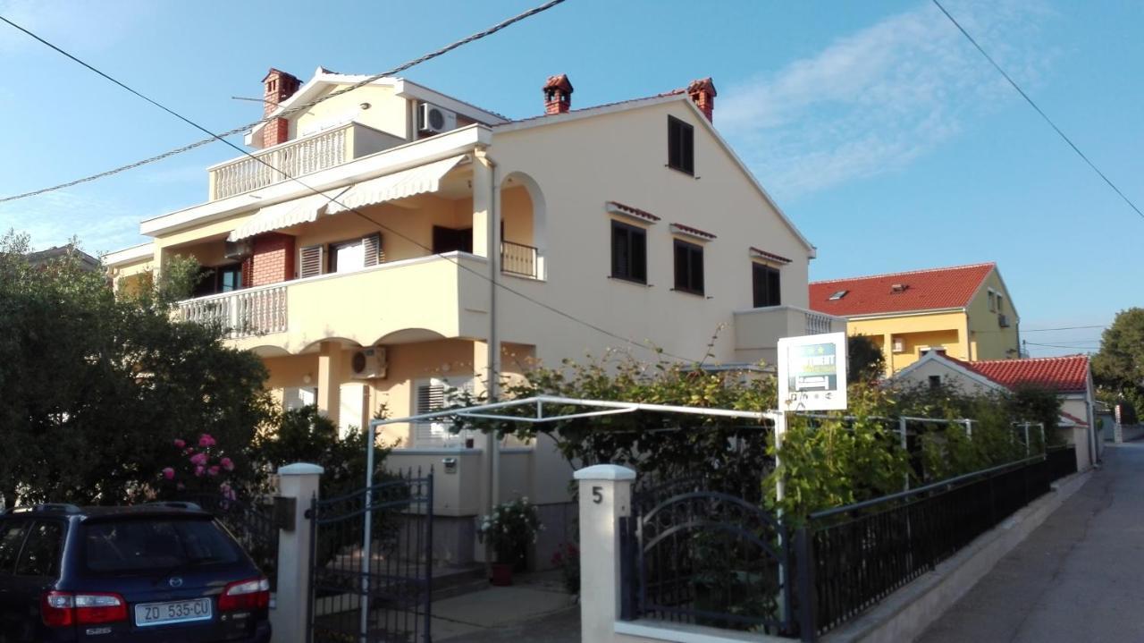 Apartments Branko ซาดาร์ ภายนอก รูปภาพ